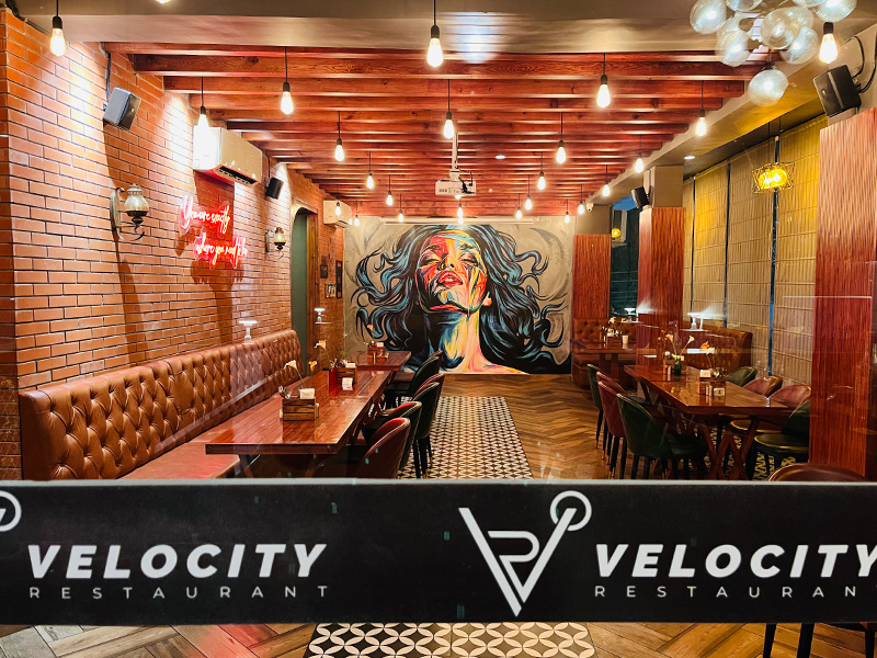 Dining : Velocity